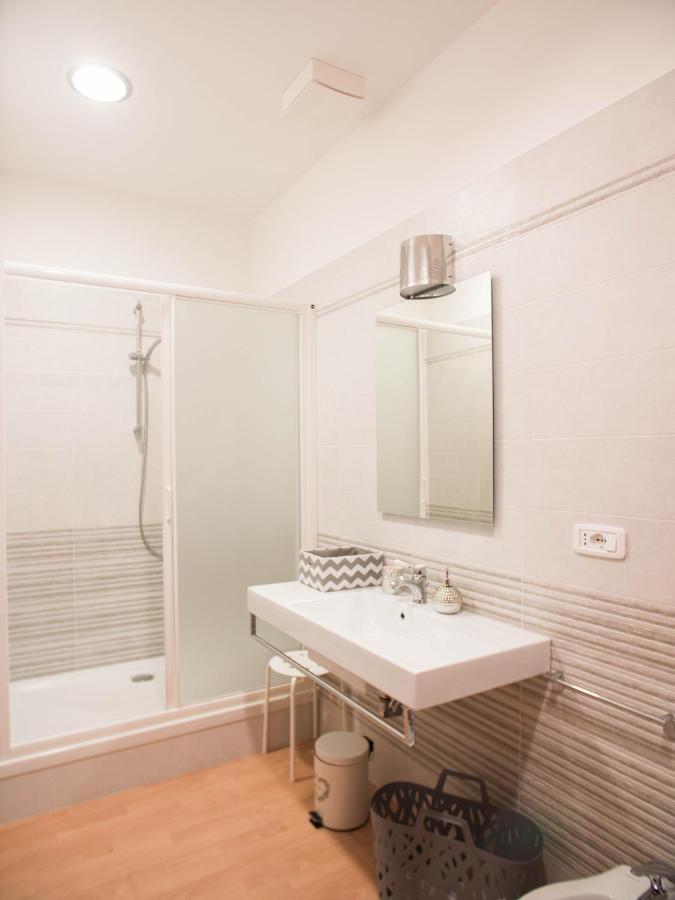 Juliette Rooms Iesi Bagian luar foto