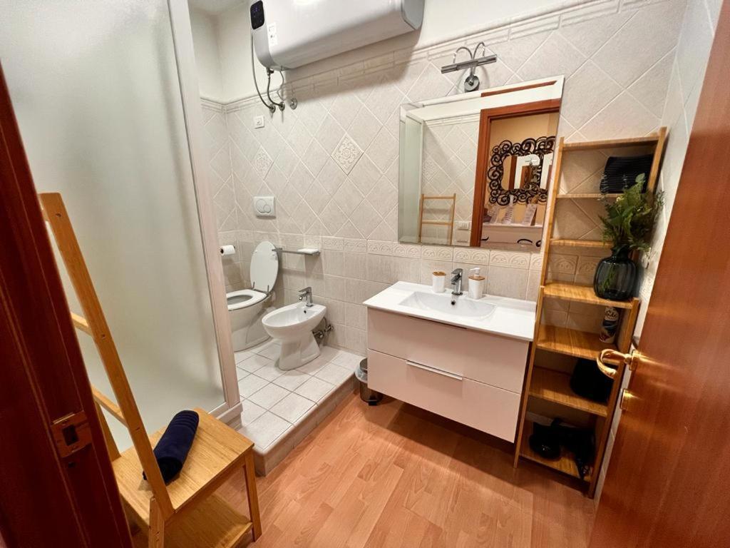 Juliette Rooms Iesi Bagian luar foto